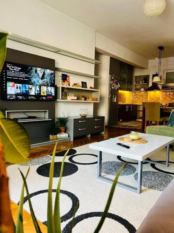 My Home In Prishtina - Spacious & Cozy 2Br Apartment With Balcony Пристина Екстериор снимка